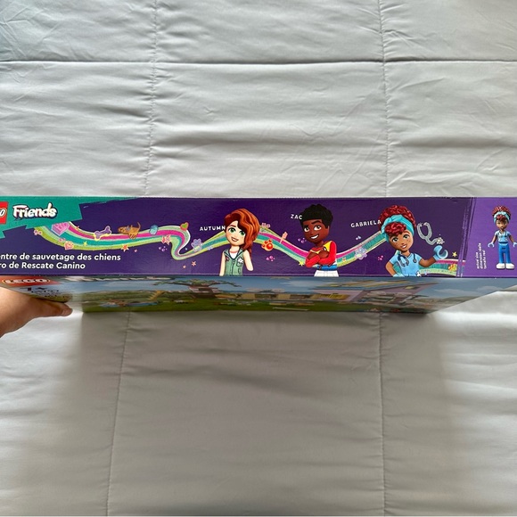 Lego Friends Dog Rescue Center - Picture 4 of 5